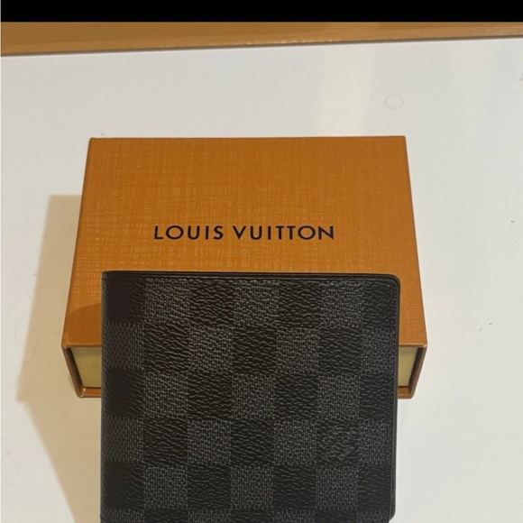 Louis Vuitton Black and Gray Checkered Card Holder - Picture 1 of 3